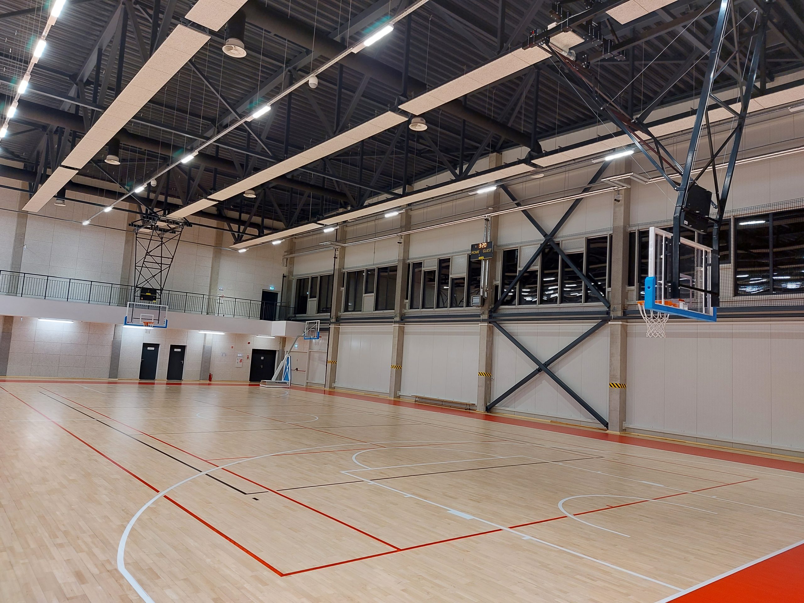 Profesionalios švieslentės sporto salėms ir arenoms Bodet-2-scaled